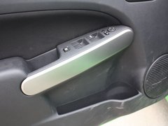 2012款 两厢 1.3L 手动 炫动标准版