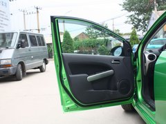 2012款 两厢 1.3L 手动 炫动标准版