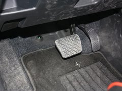 2012款 两厢 1.3L 手动 炫动标准版