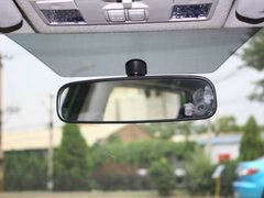 2012款 两厢 1.3L 手动 炫动标准版