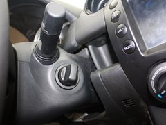 长安马自达  Mazda2 车辆点火开关特写