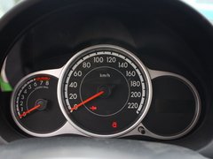 2012款 两厢 1.3L 手动 炫动标准版