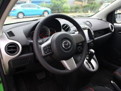 2012款 两厢 1.3L 手动 炫动标准版
