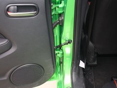 2012款 两厢 1.3L 手动 炫动标准版