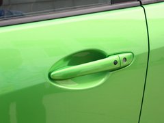 2012款 两厢 1.3L 手动 炫动标准版