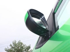 2012款 两厢 1.3L 手动 炫动标准版