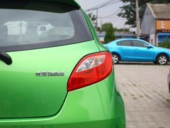 2012款 两厢 1.3L 手动 炫动标准版