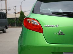 2012款 两厢 1.3L 手动 炫动标准版