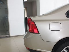 2012款 2.0L 自动 典雅版