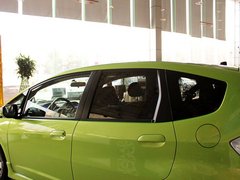 2013款 1.3L CVT 混合动力版