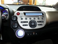 2013款 1.3L CVT 混合动力版