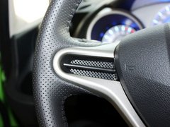 2013款 1.3L CVT 混合动力版