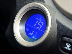 2013款 1.3L CVT 混合动力版