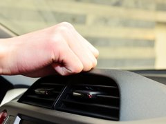 2013款 1.3L CVT 混合动力版