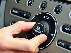2013款 1.3L CVT 混合动力版