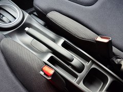 2013款 1.3L CVT 混合动力版
