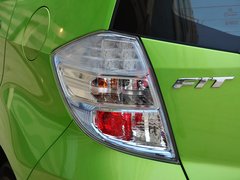 2013款 1.3L CVT 混合动力版