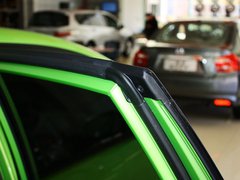 2013款 1.3L CVT 混合动力版