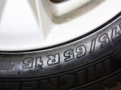 2013款 1.3L CVT 混合动力版