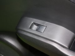 2013款 1.3L CVT 混合动力版