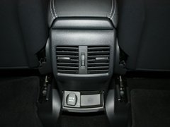 2012款 B200 1.6T 