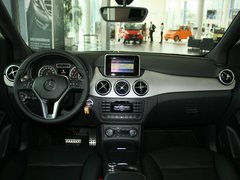 2012款 B200 1.6T 
