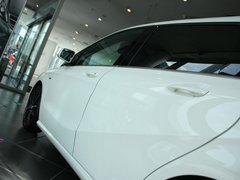 2012款 B200 1.6T 
