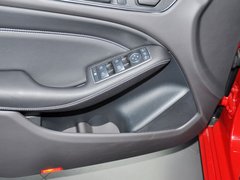 奔驰B级 2012款 B200 1.6T 