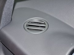 2012款 B200 1.6T 