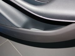 2012款 B200 1.6T 