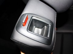2012款 B200 1.6T 