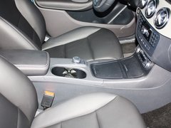 2012款 B200 1.6T 