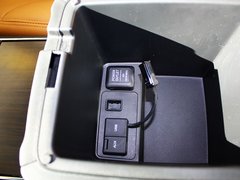 2012款 2.4L 自动 VTi豪华版 7座