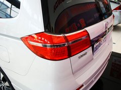 2012款 2.4L 自动 VTi-S尊贵版 7座