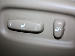 2012款 3.5L 自动 豪华版 7座