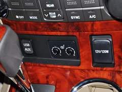 2012款 2.7L 自动 至尊版 7座