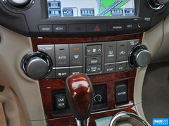 2012款 2.7L 自动 至尊版 7座