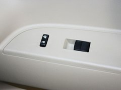 2012款 2.7L 自动 豪华版 7座