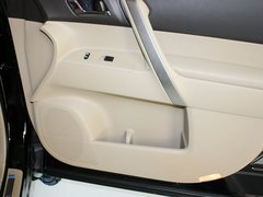 2012款 2.7L 自动 豪华版 7座