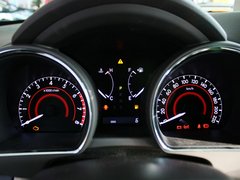 2012款 2.7L 自动 豪华版 7座