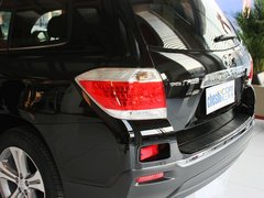 2012款 2.7L 自动 豪华版 7座