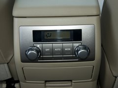 2012款 2.7L 自动 豪华版 7座