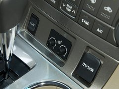 2012款 2.7L 自动 豪华版 7座