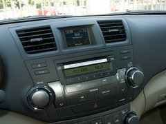 2012款 2.7L 自动 豪华版 7座