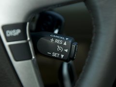 2012款 2.7L 自动 豪华版 7座