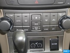2012款 2.7L 自动 豪华版 7座