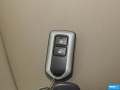 2012款 2.7L 自动 豪华版 7座