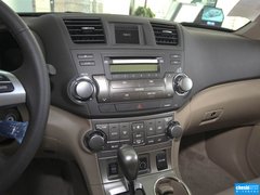 2012款 2.7L 自动 豪华版 7座