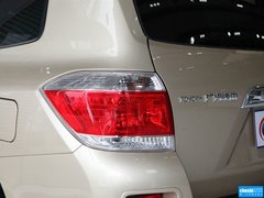 2012款 2.7L 自动 豪华版 7座