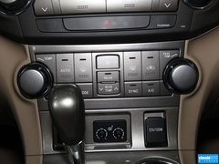 2012款 2.7L 自动 豪华版 7座